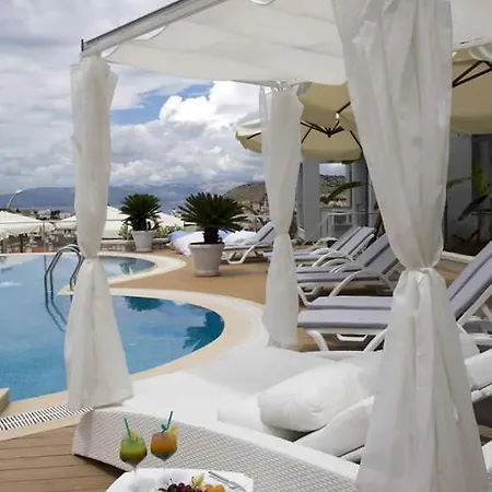 Captain Otel 3*
